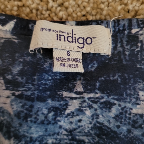 🌻SALE🌻 NWOT WOMENS GREAT NORTHWEST INDIGO TOP - Picture 3 of 9